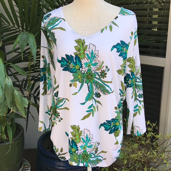 Liz Claiborne Tops - LIZ CLAIBORNE | Career Woman's Blouse - 1X